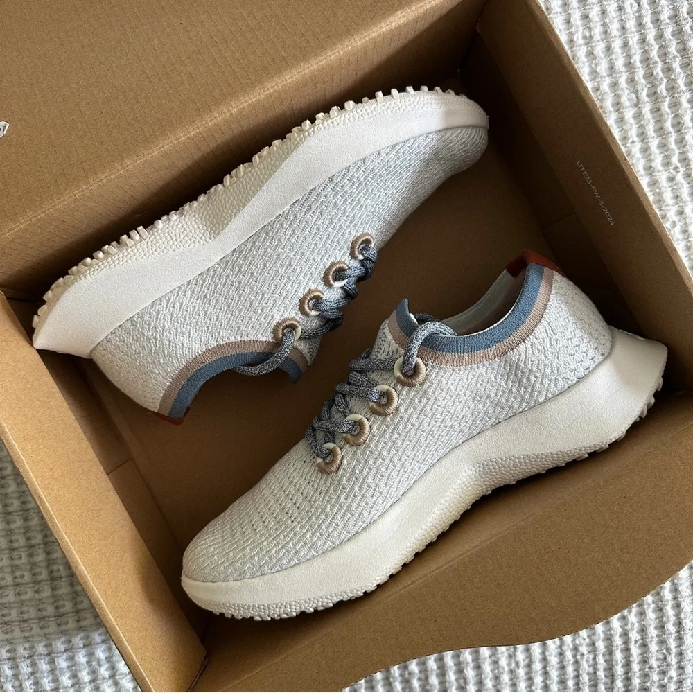 Allbirds Women's Tree Dasher 2 - Blizzard/Rustic Cobalt - Picture 1 of 12